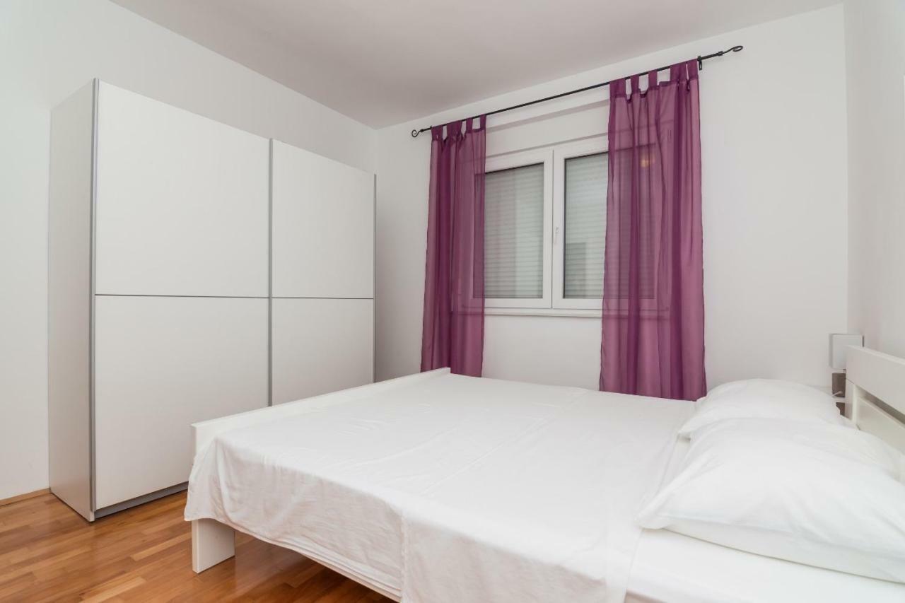 Apartment Bambi Mali Losinj Ngoại thất bức ảnh